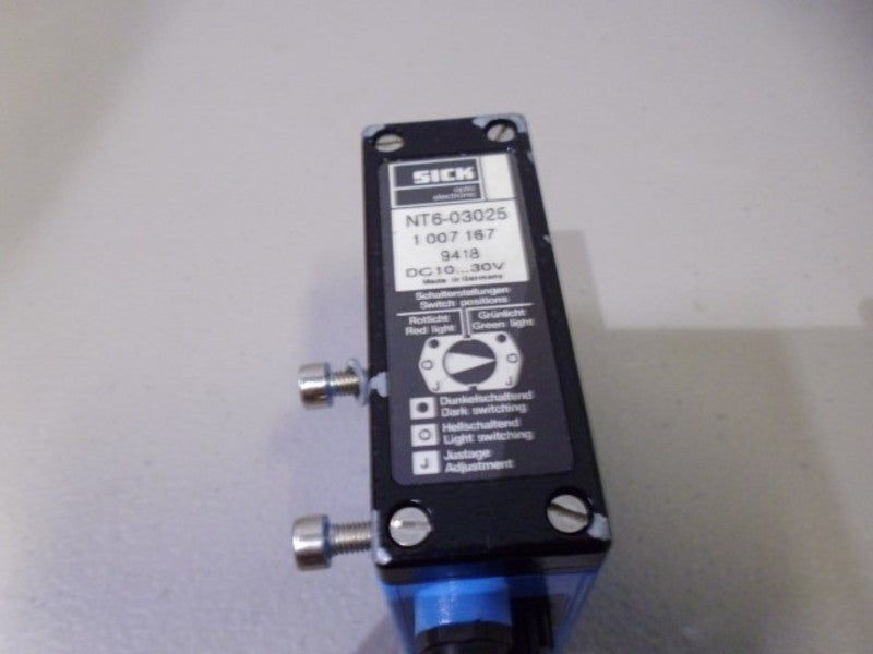 SICK NT6-03025 CONTRAST SCANNER 1 007 167  UNMP