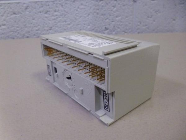 ALLEN BRADLEY 1794-OA8 SER. A  NSNP