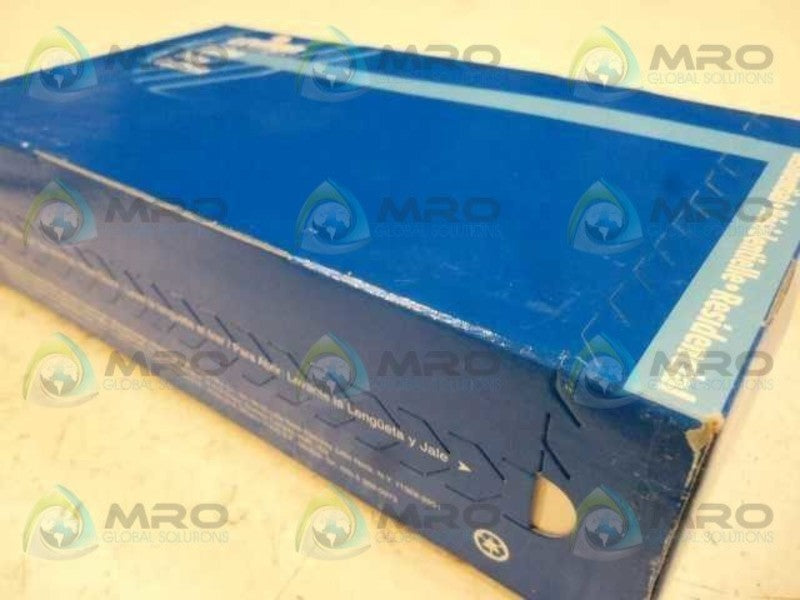 LOT OF 10 LEVITON 5320-WCP OUTLET 15A-125V NSFS