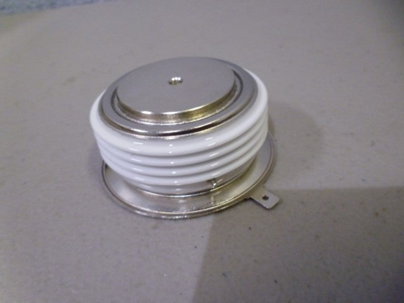 LOT OF 3 INTERNATIONAL RECTIFIER DCR804SG1616 NSMP