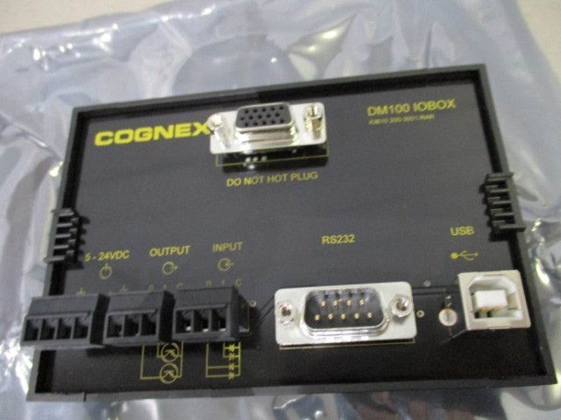 COGNEX DM100-IOBOX-00 I/O MODULE 808-9002-IR  NSMP