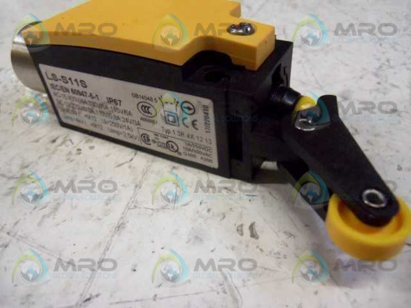 MOELLER LS-S11S LIMIT SWITCH  UNMP