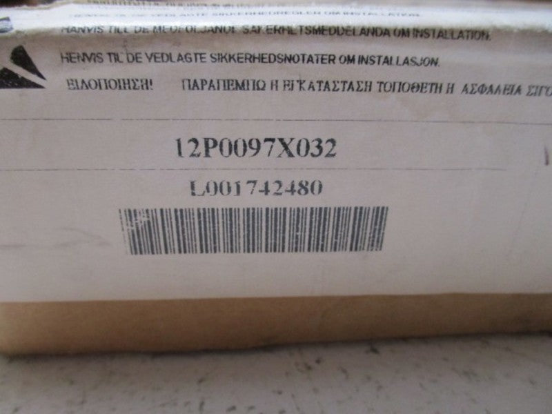 FISHER CL6885X1-A1 12P0268X012  NSMP