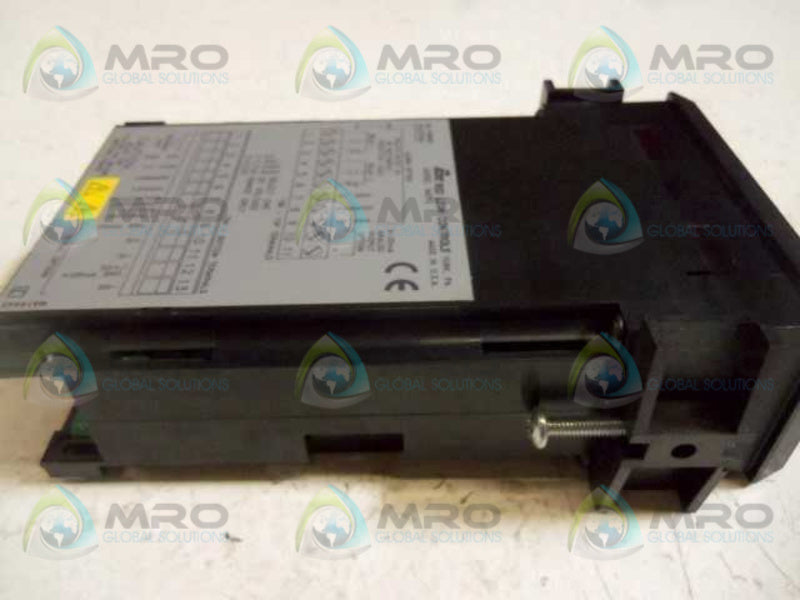 RED LION CONTROLS IMD10060 DIGITAL PANEL METER  UNMP
