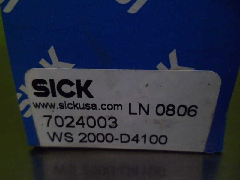 SICK WS2000-D4100 7024003 PHOTOELECTRIC SENSOR  NSFS