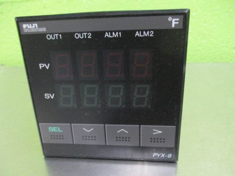FUJI ELECTRIC PYX9MEY1-120QF TEMPERATURE CONTROLLER  NSMP