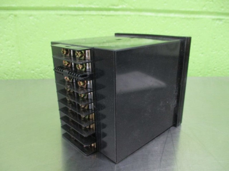 FUJI ELECTRIC PYX9MEY1-120QF TEMPERATURE CONTROLLER  NSMP