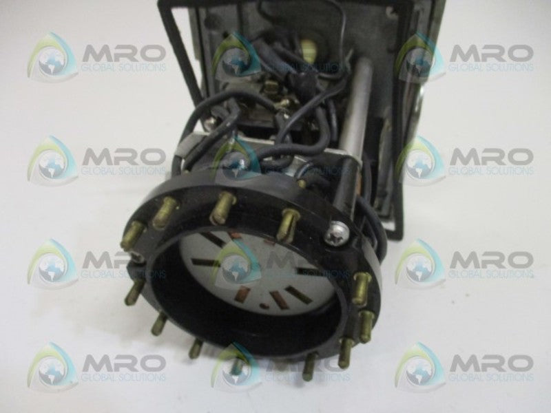 EAGLE SIGNAL CYCLE-FLEX HP58A601 TIMER 0-5 HOURS (AS PICTURED)  UNMP