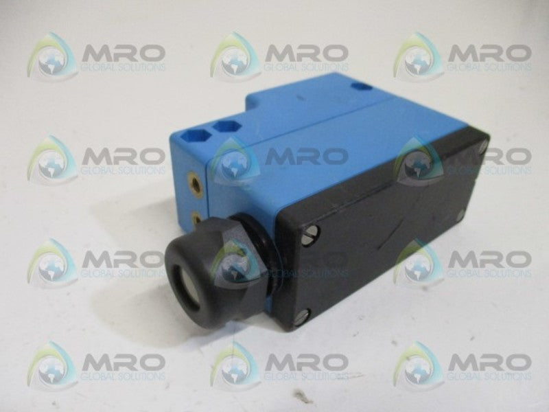SICK WL36-B230 1005385 PHOTOELECTRIC SENSOR  UNMP