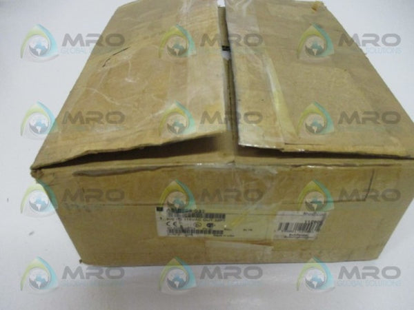 SCHNEIDER AEG MODICON AS-B806-032 OUTPUT MODULE * NEW IN BOX *