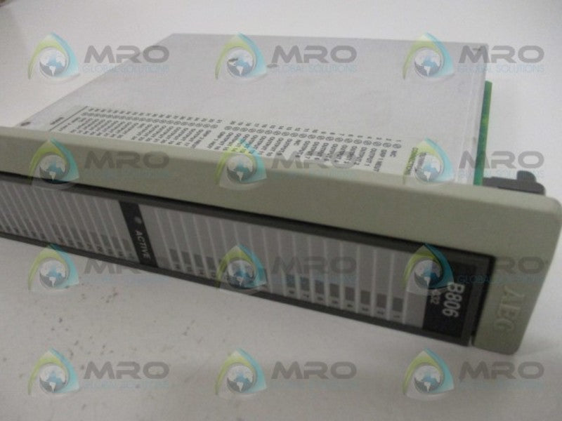 SCHNEIDER AEG MODICON AS-B806-032 OUTPUT MODULE * NEW IN BOX *