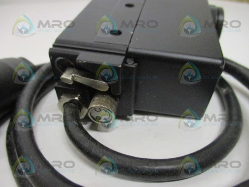 DETECTRON ELEKTRONIK D7131 AT2111 PHOTOELECTRIC SCANNER  NSNP