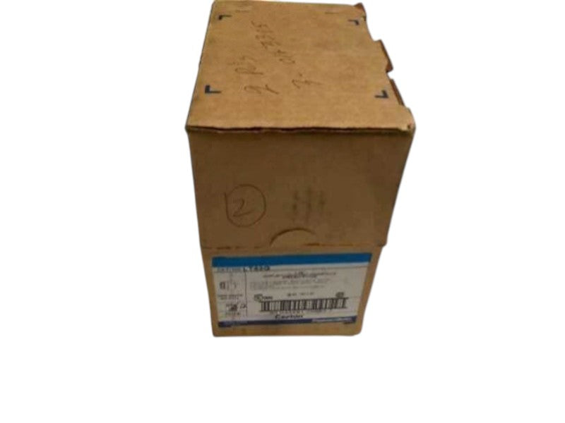 LOT OF 2 THOMAS & BETTS LT43G STRAIGHT FITTING  NSMP