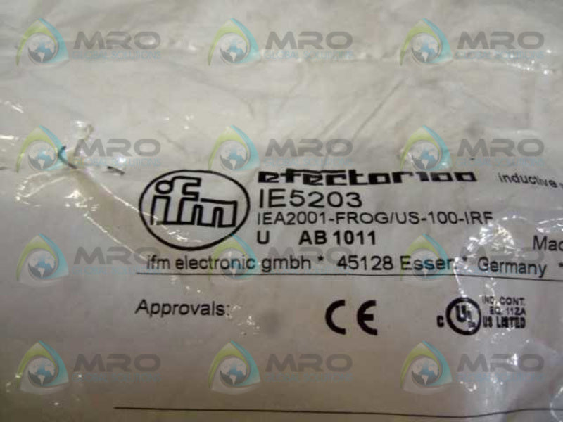 IFM EFECTOR IE5203 INDUCTIVE PROXIMITY SENSOR  NSMP