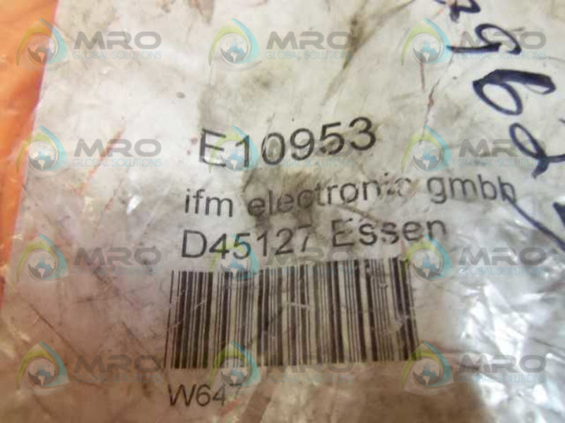 IFM EFECTOR E10953 SOCKET FOR SENSOR W/ M12 CONNECTOR  NSNP