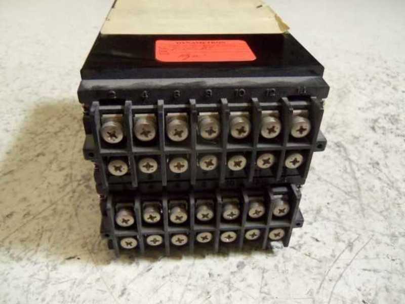 DYNAMETRON YCA 235202-4004-15  UNMP