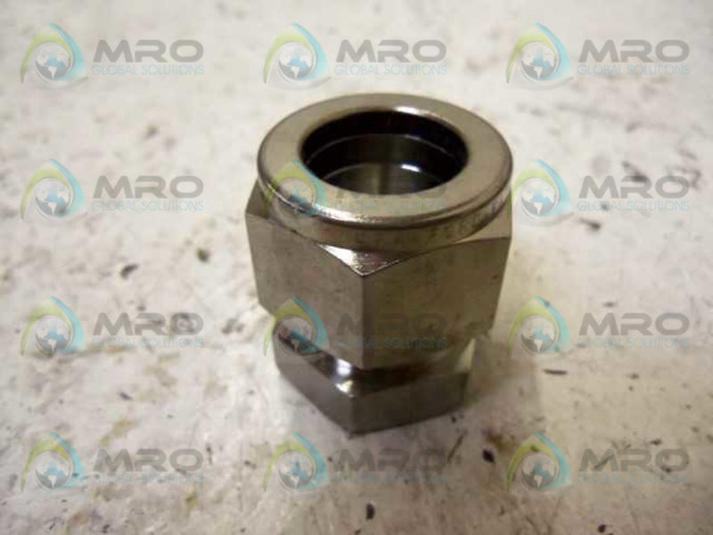 LOT OF 3 SWAGELOCK SS-1010-C TUBE CAP FITTING NSMP