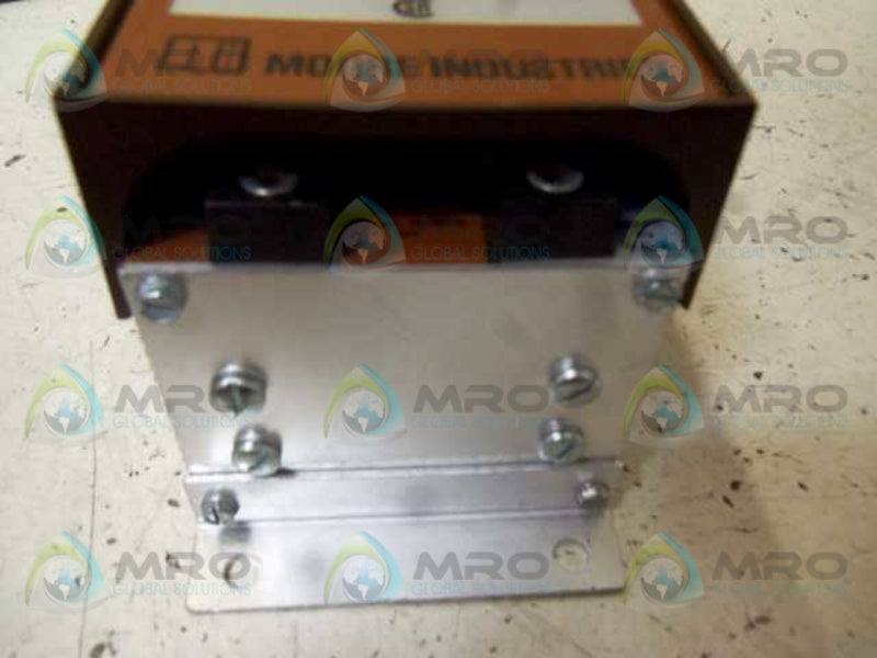 MOORE DCA/1-5V/SH1/117AC/-AM DC CURRENT ALARM  NSNP