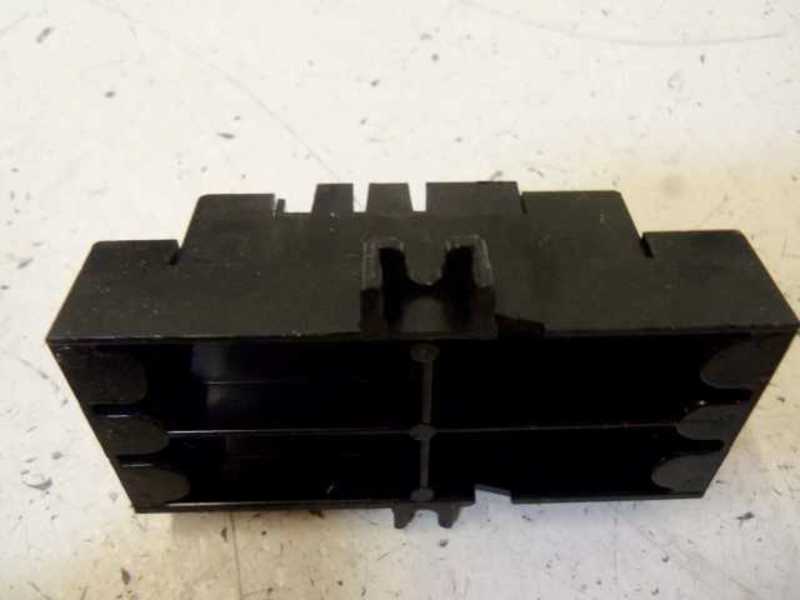 LOT OF 10 AGASTAT BTSA11SC SOCKET STRIP NSMP