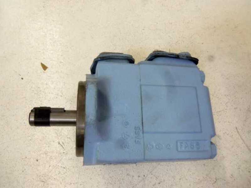 DENISON T6C-012-1R01-C5 MOTOR  UNMP