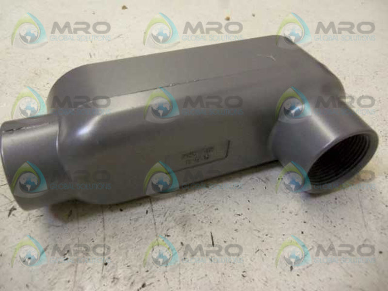LOT OF 2 KILLARK OLB-4 CONDUIT BODY 1-1/4" NSMP