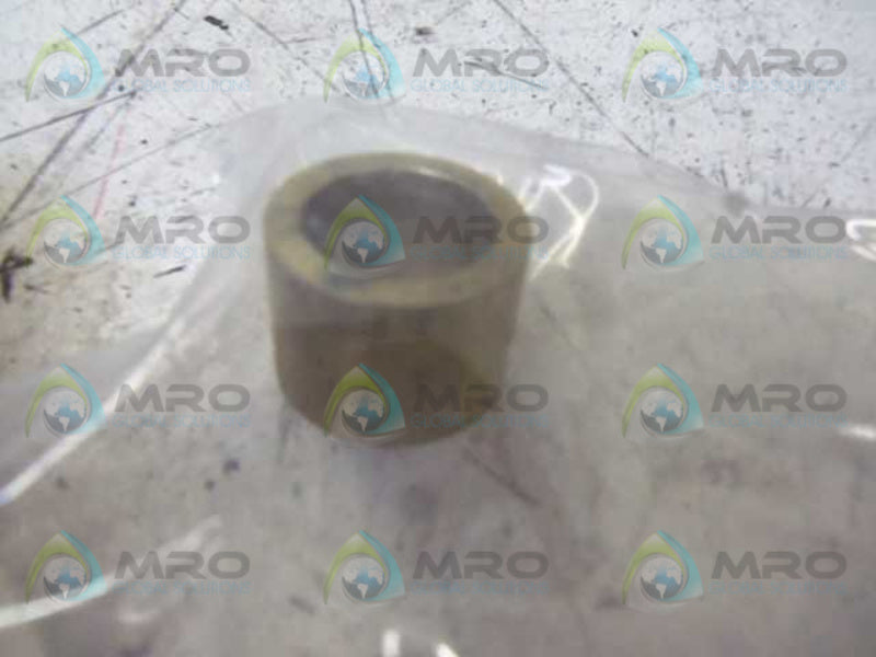 LOT OF 6 C1006612142 BUSHING NSNP
