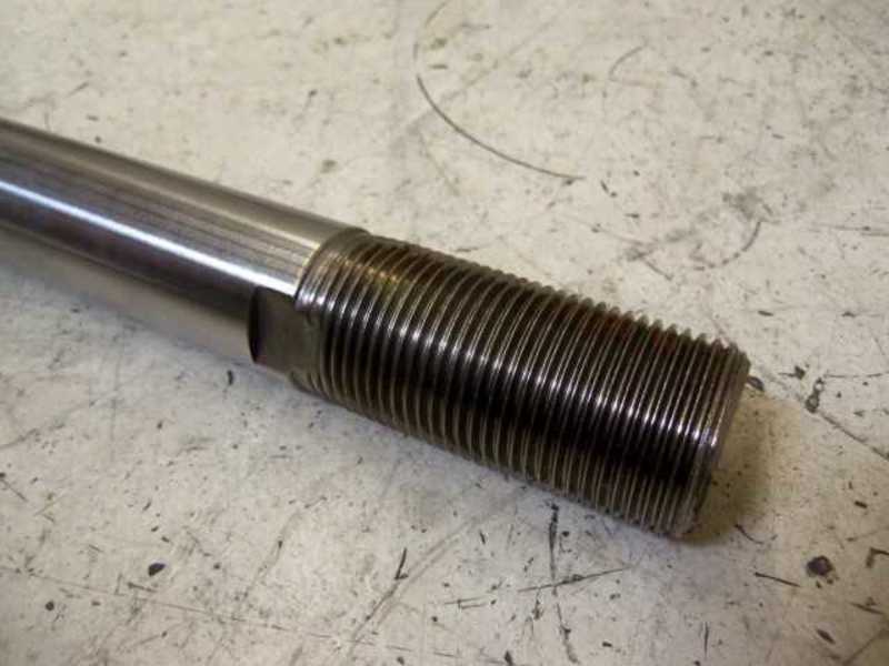 LOT OF 2 AEROQUIP SH-2-582-42832 PISTON ROD NSNP
