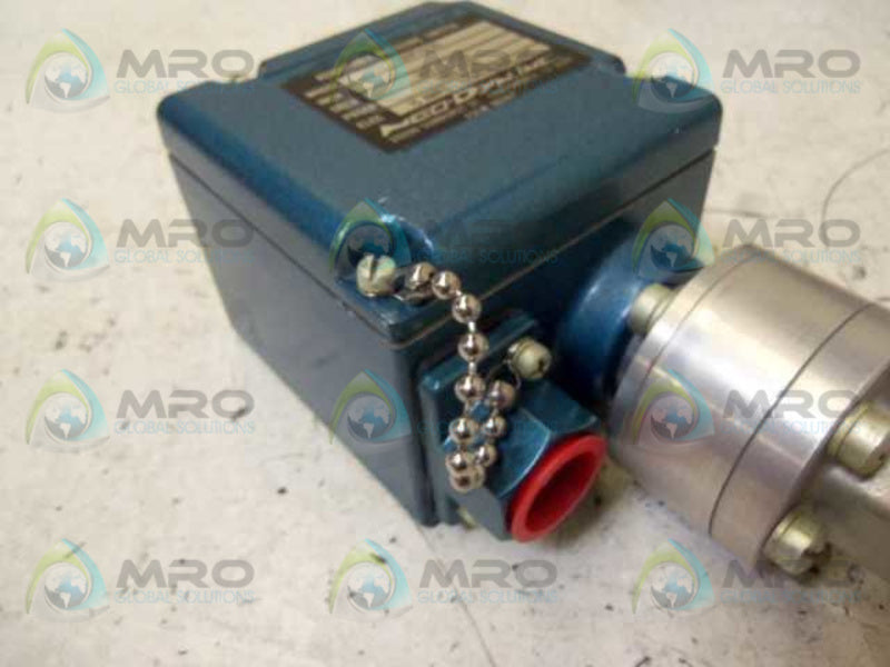 NEO-DYN 100P1S135 PRESSURE SWITCH  NSNP