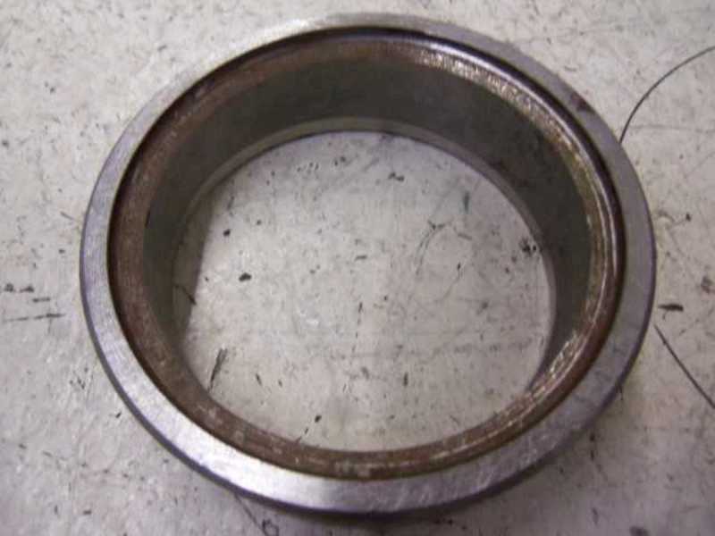 LOT OF 2 FLOWSERVE 04108177 UNMP