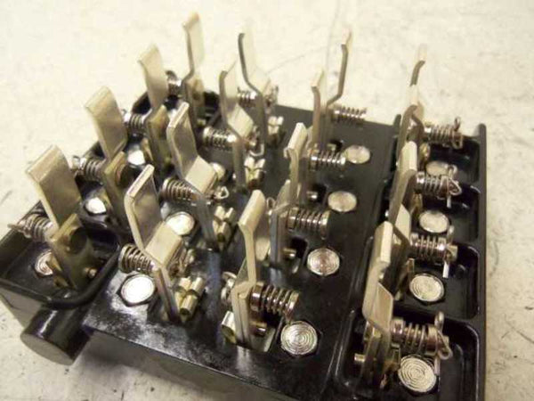 10404 PANEL LIMIT SWITCH  NSNP