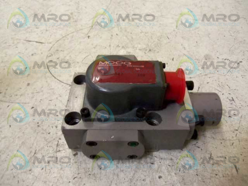MOOG 730A-847 SERVO VALVE  UNMP