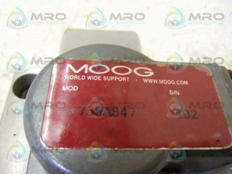 MOOG 730A-847 SERVO VALVE  UNMP