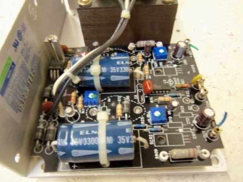 SOLA SLD-15-1515-15 REGULATED POWER SUPPLY  UNMP