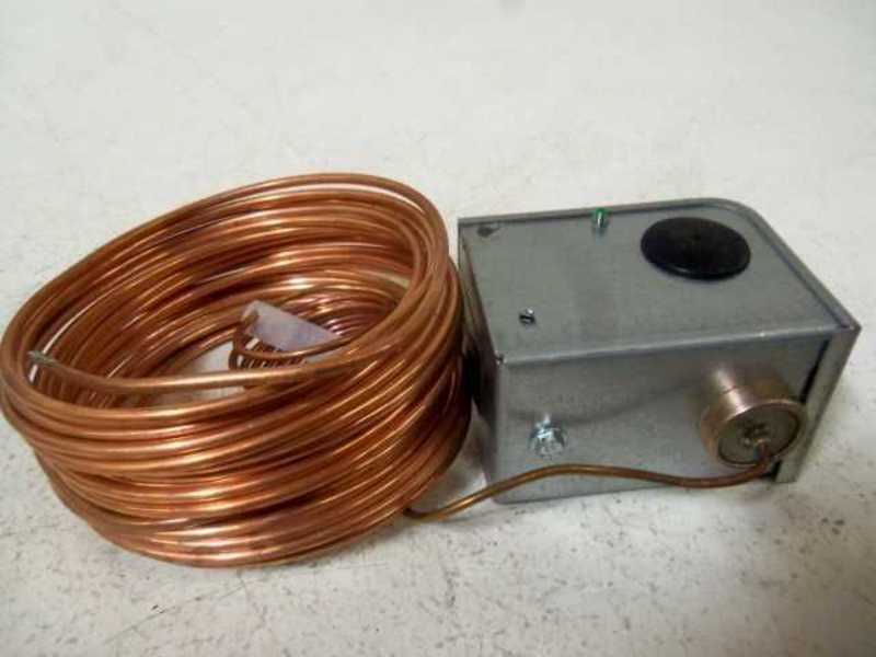JOHNSON CONTROLS A11B-4C TEMPERATURE CONTROL  NSMP
