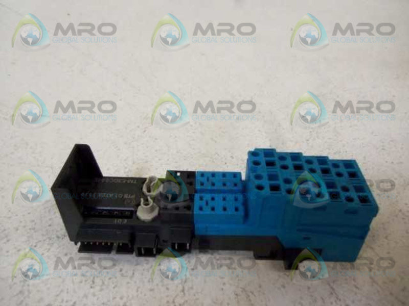 SIEMENS 6ES7 193-5CB10-0AA0 TERMINAL MODULE  UNMP