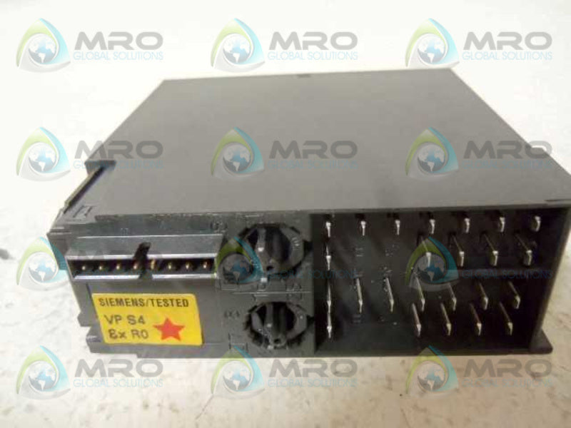 SIEMENS 6ES7 131-5RD00-0AB0 TERMINAL MODULE  UNMP