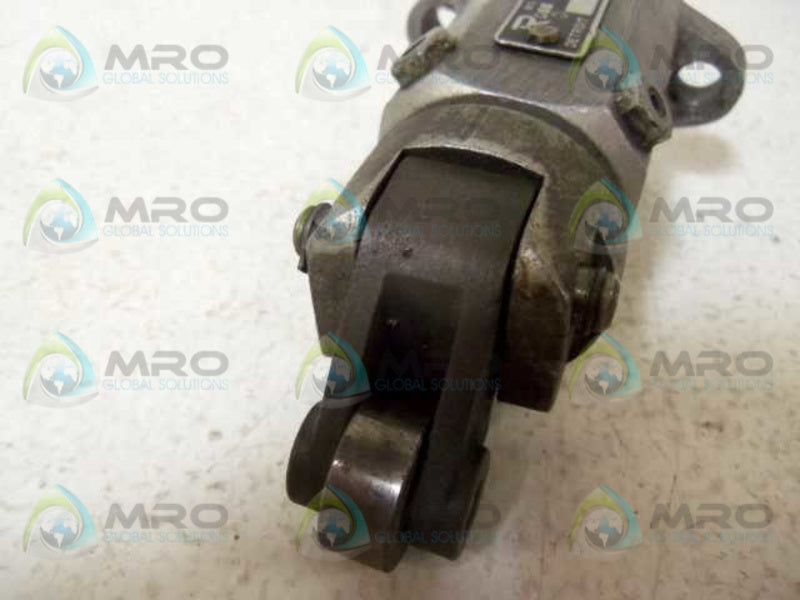 ROSS PCB 35 PLUNGER CAM 1/4"  UNMP