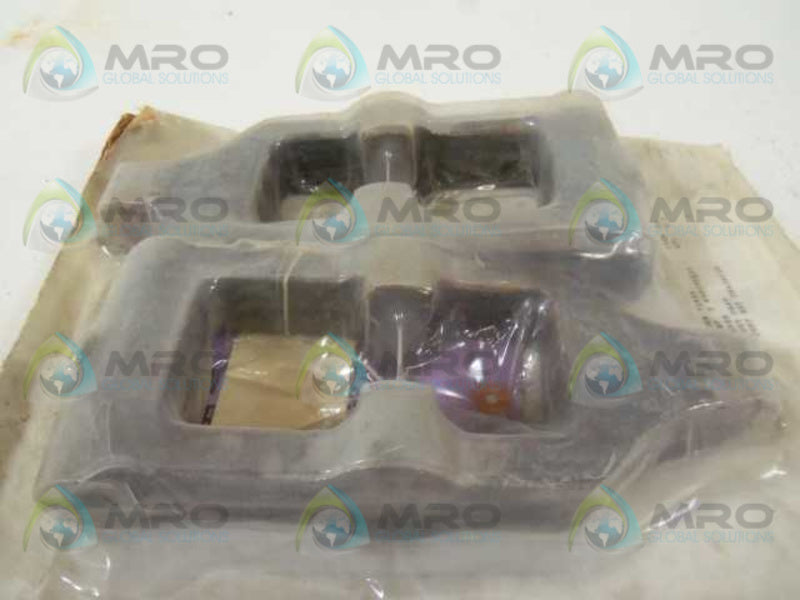 LOT OF 2 T 890195A31 NSNP