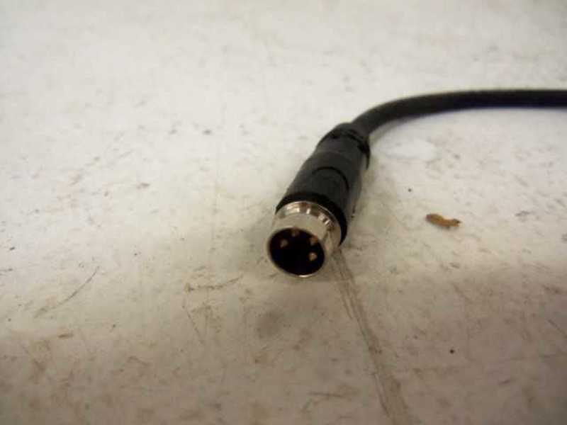 KEYENCE PZ-M52 PHOTOELECTRIC SENSOR  UNMP