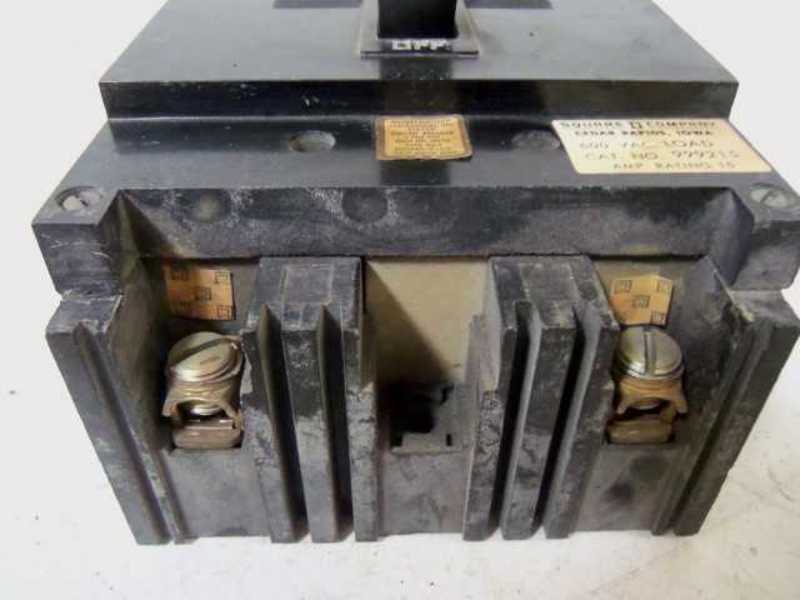 SQUARE D 999215 CIRCUIT BREAKER 15A  UNMP