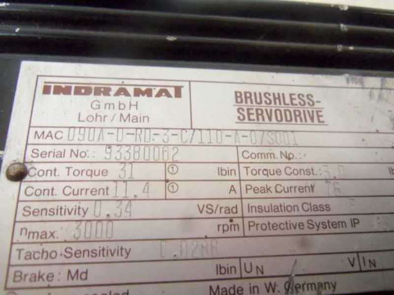 INDRAMAT 090A-0-RD-3-C/110-A-0/S001 BRUSHLESS SERVO (AS PICTURED)  UNMP