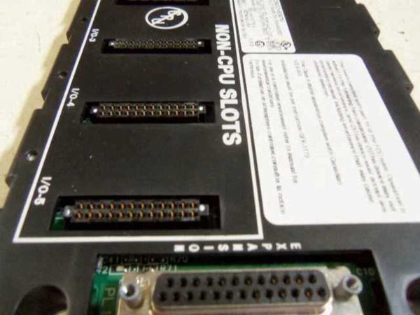 GE FANUC IC693CHS397M 5-SLOT BASE ENHANCED BOARD  UNMP