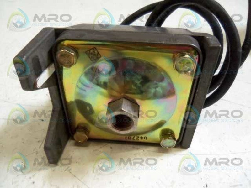 BARKSDALE VCD1H-H18SS-Q6 PRESSURE OR VACUUM ACTUATED SWITCH  UNMP