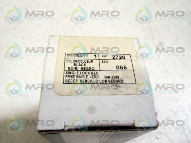 LEVITON 2720 LOCKING RECEPTACLE  NSMP