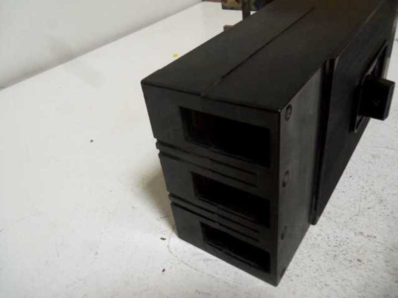 ITT ET 8192 CIRCUIT BREAKER 800A (AS PICTURED)  UNMP