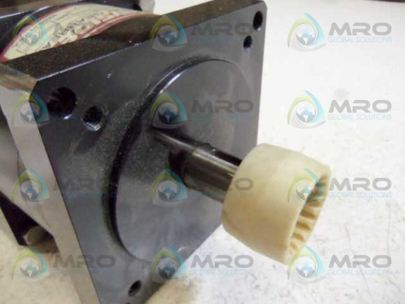 EMERSON DXE-430 MOTOR w/ BAYSIDE NE56-003 GEARHEAD  UNMP