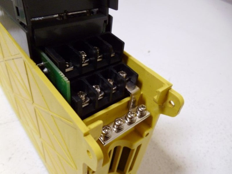 FANUC A06B-6079-H201 SERVO AMPLIFIER  UNMP