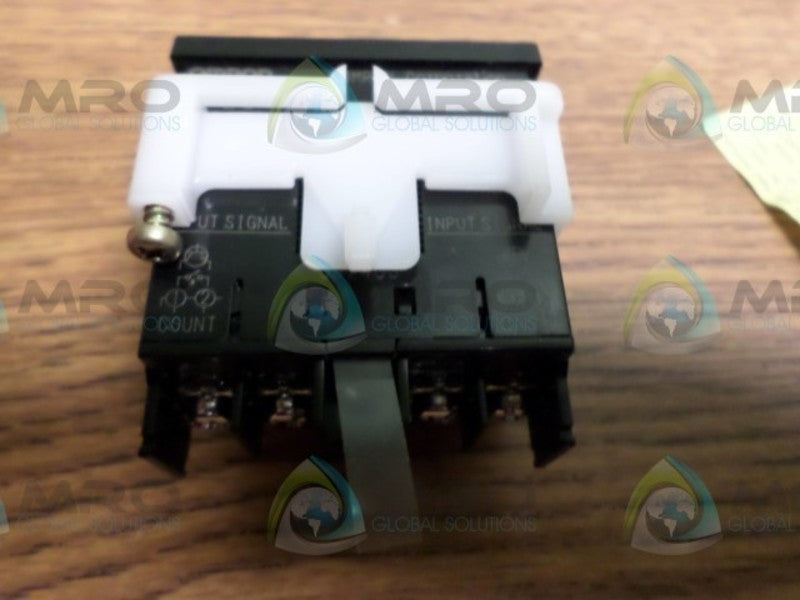 OMRON H7EC-N-B TOTALIZING COUNTER  UNMP