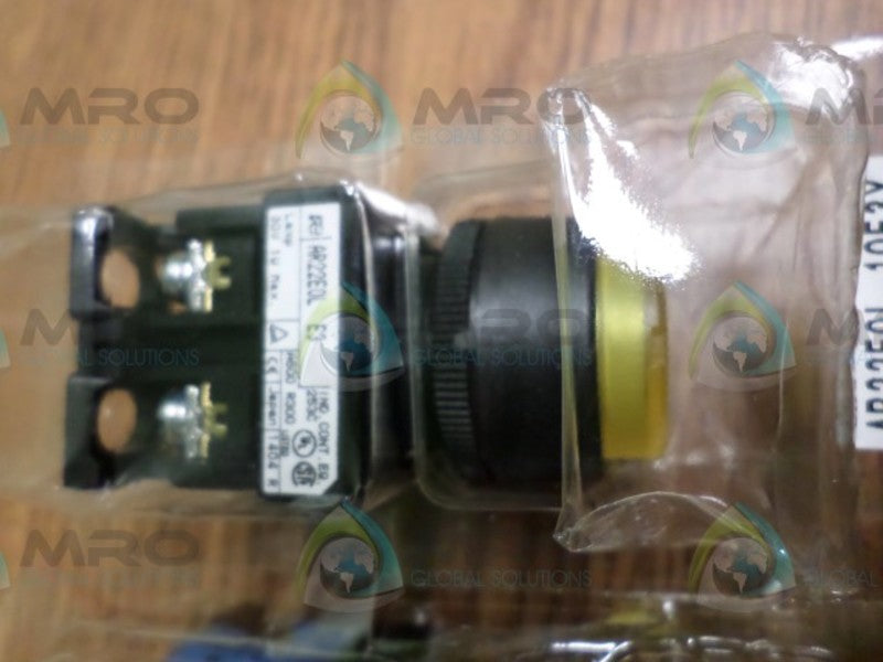 LOT OF 2 FE AR22E0L-10E3Y  NSMP
