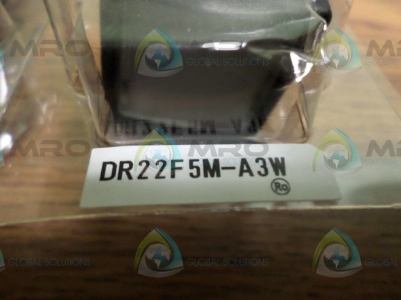 LOT OF 2 FE DR22F5M-A3W  NSMP